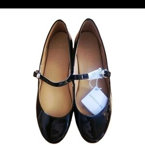 AEROSOLES Perry Black Patent Leather Mary Jane Flats Women's Size 9